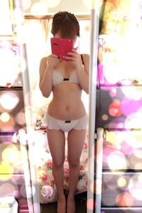 鲻